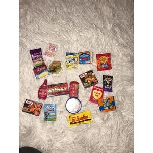 Zuru mini brands series 3 bundle